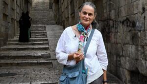 Israeli woman, Yisca Harani.