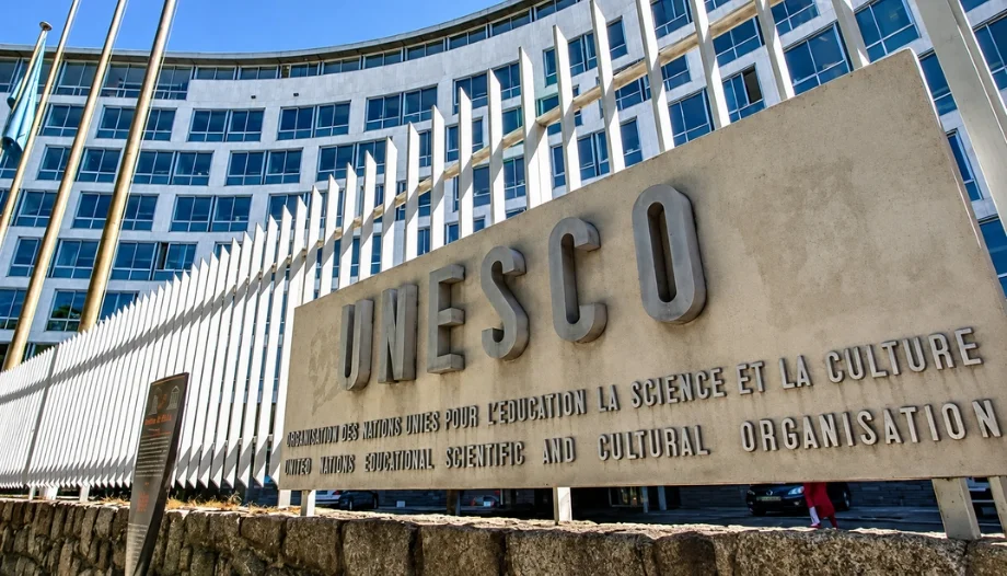 León XIV en la UNESCO: Una visita histórica